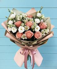Букет цветов из:  Розы, Альстромерии и Лизиантусы в Макашевке