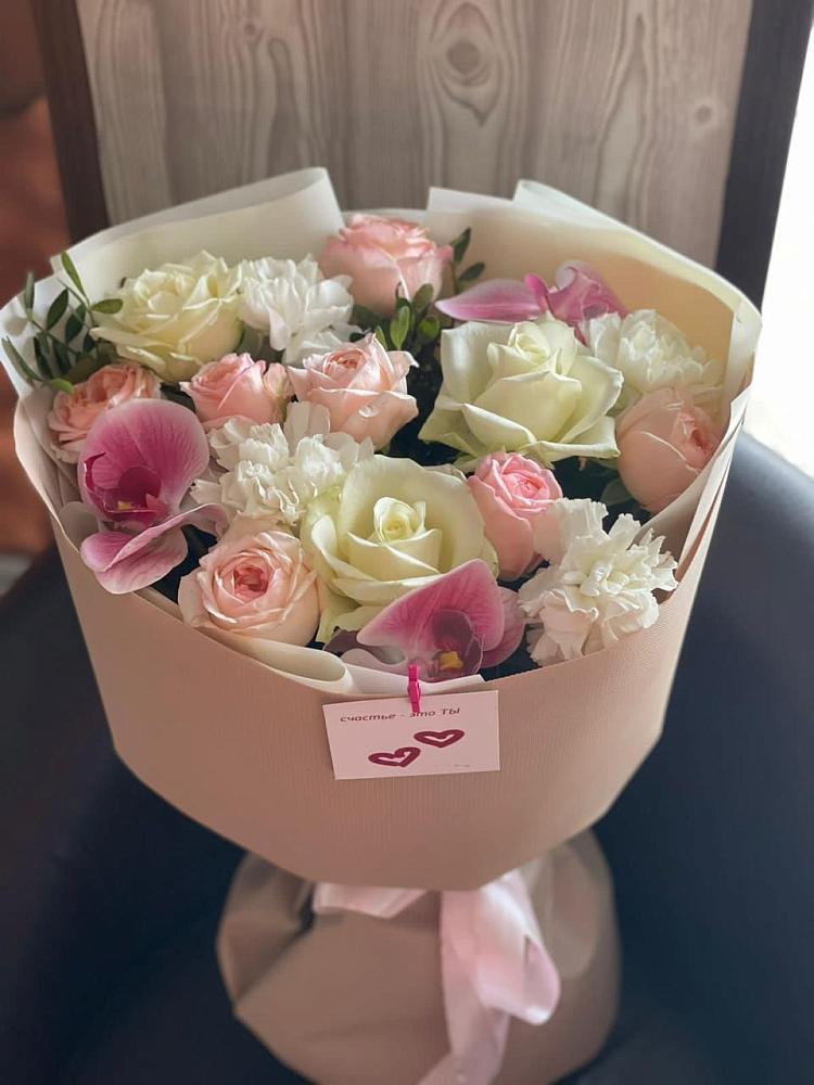 Букет цветов из: Орхидеи, Розы и Гвоздики в Макашевке