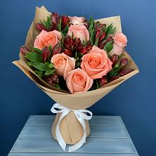 Букет цветов из:  Розы и Альстромерии в Макашевке