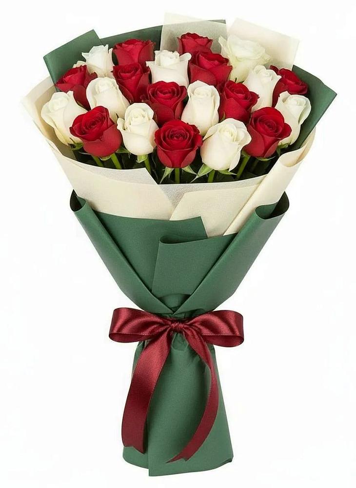 Букет Микс из красных и белых роз в Макашевке