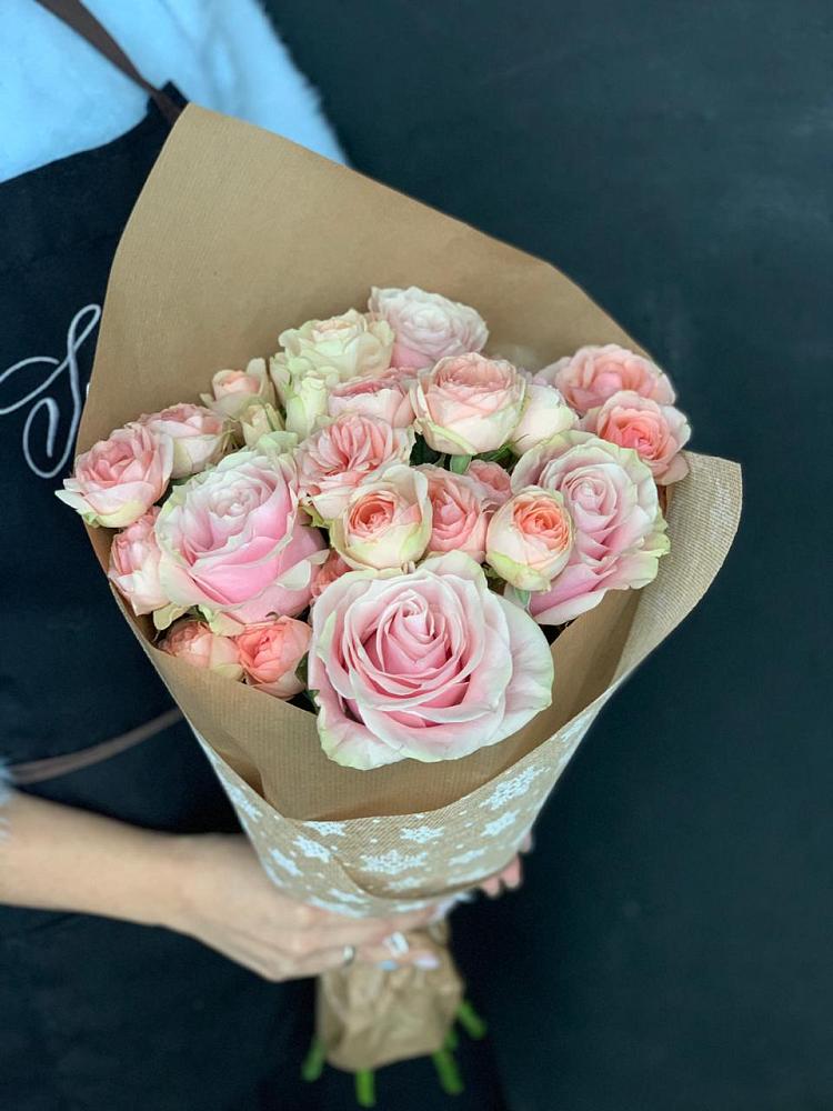 Букет цветов из: Хризантемы и Розы в Макашевке