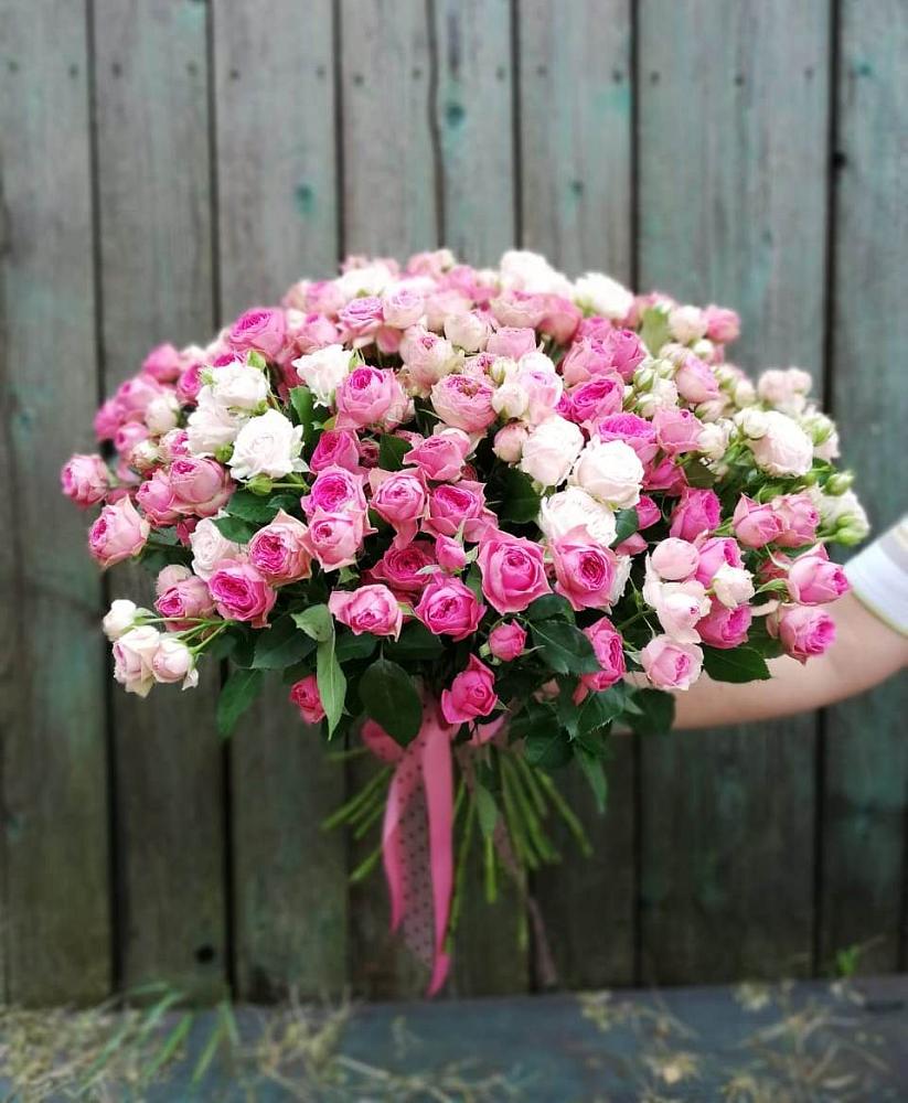 Букет Розовые кустовые розы Натали и Лав Лидия в Макашевке