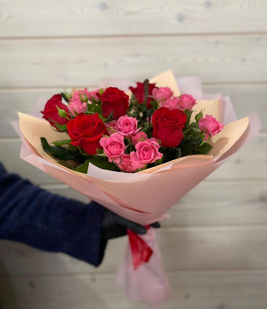 Букет цветов из: Розы в Макашевке