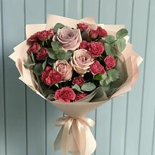 Букет цветов из:  Гвоздики и Розы в Макашевке