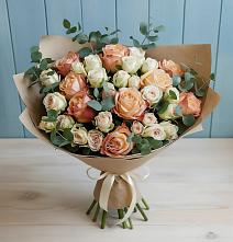 Букет цветов из:  Альстромерии и Розы #REPLACE_PRED# Макашевке