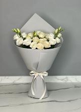 Букет цветов из:  Розы и Лизиантусы в Макашевке